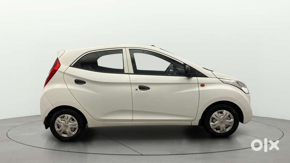 Hyundai Eon Era +, 2017, Petrol