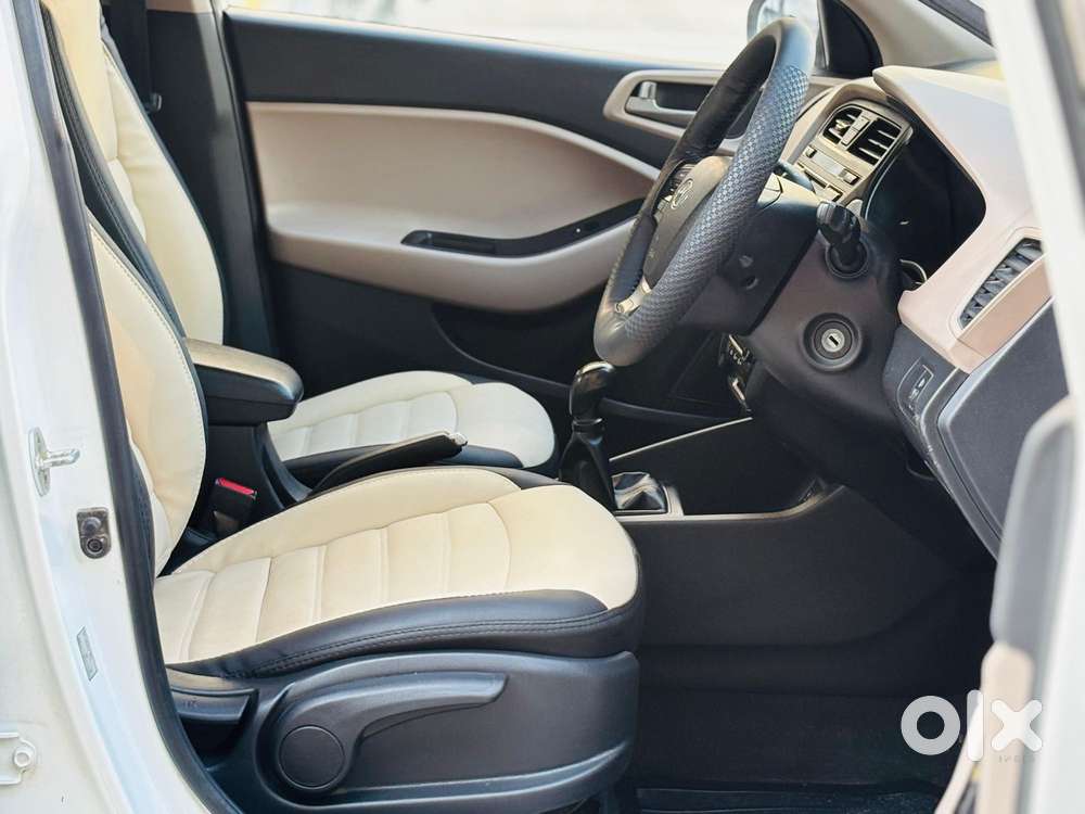 Hyundai Elite I20 Sportz (o) 1.2, 2016, Petrol