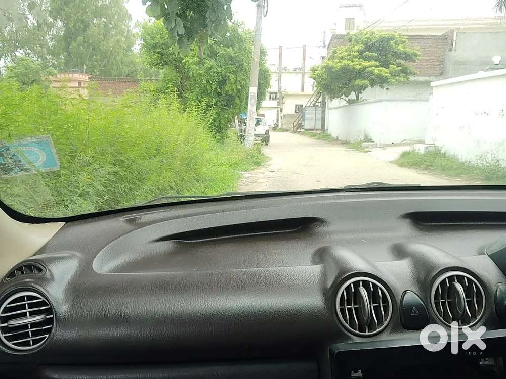 Hyundai Santro Gs  2011 Petrol Manual