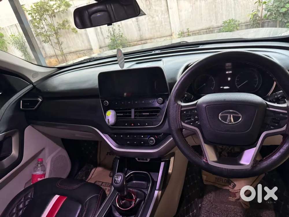 Tata Safari 2023 Diesel 49500 Km Driven