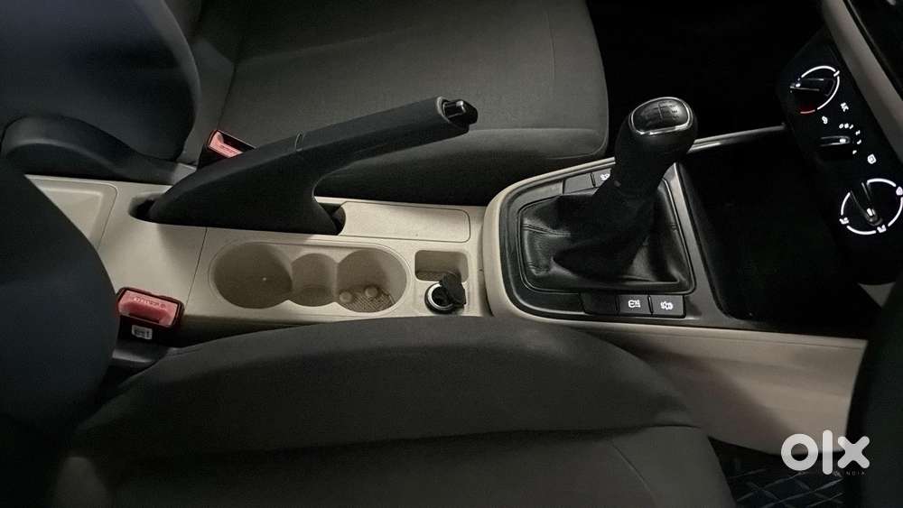 Skoda Slavia Ambition 1.5l Tsi Mt, 2022, Petrol