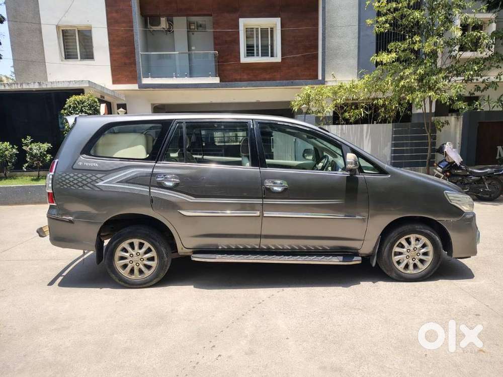 Toyota Innova 2012-2013 2.5 Vx (diesel) 7 Seater, 2012, Diesel