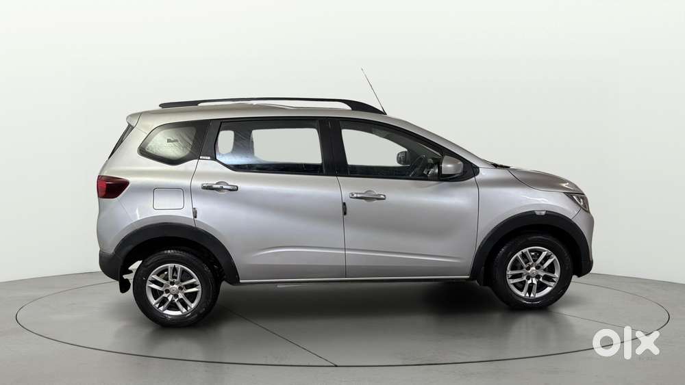 Renault Triber Rxt, 2019, Petrol