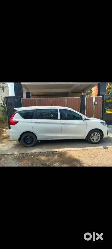 Maruti Suzuki Ertiga 1.5 Tour M Cng, 2024, Cng & Hybrids