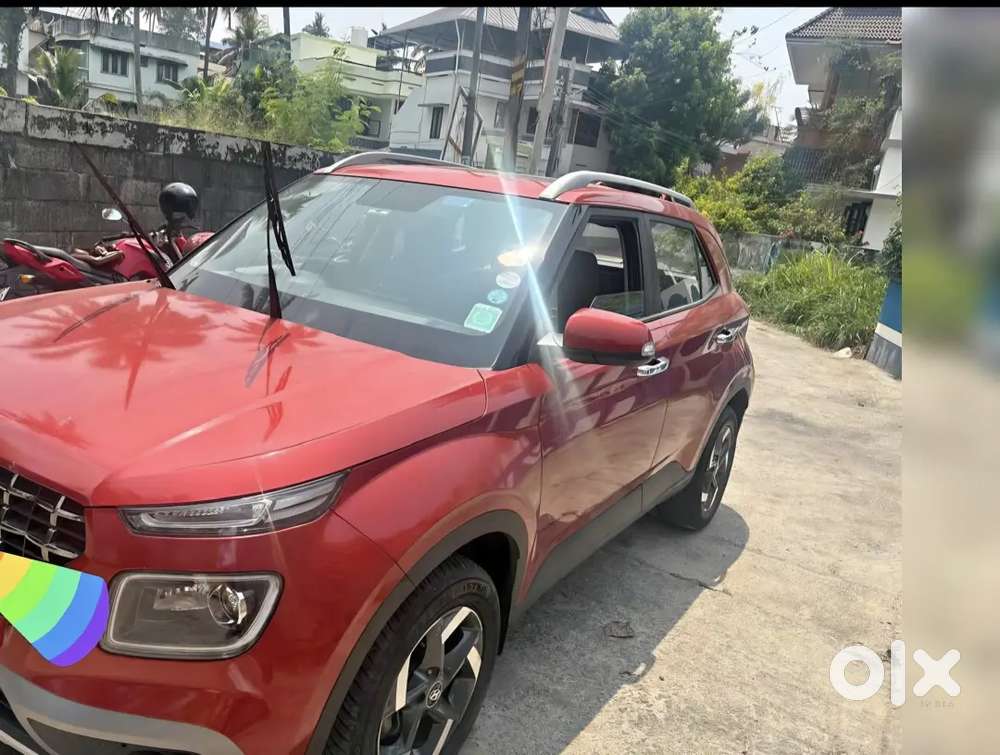 Hyundai Venue 2019 Petrol 43000 Km Driven