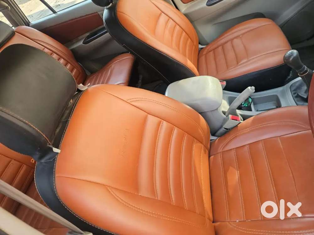 Inova 2.5 G (8 Sitter)