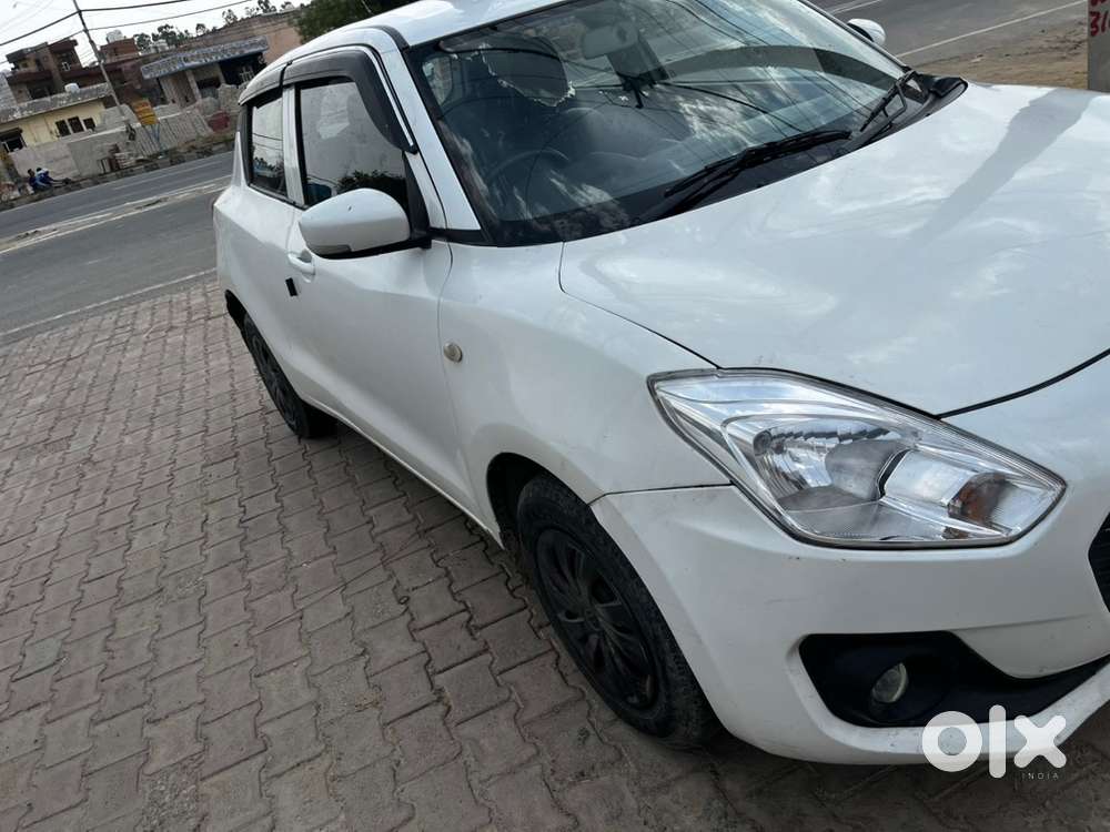 Maruti Suzuki Swift 2020 Petrol 50000 Km Driven