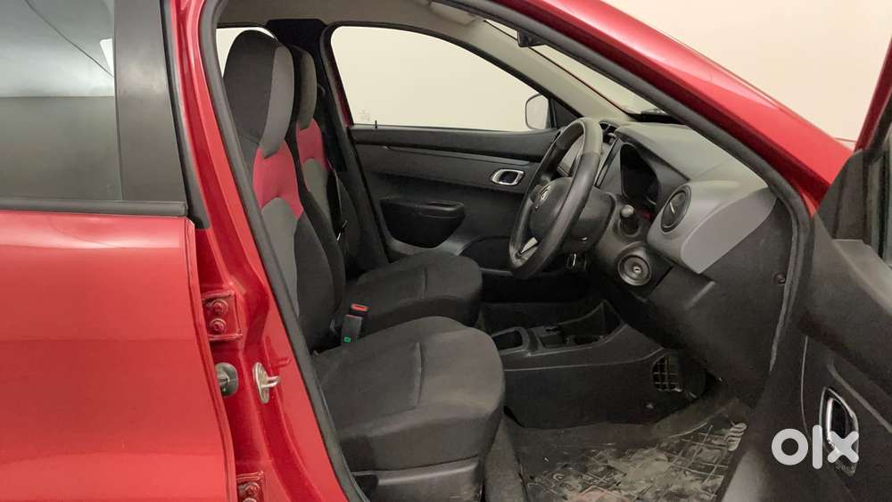 Renault Kwid 1.0 Rxt Amt, 2018, Petrol