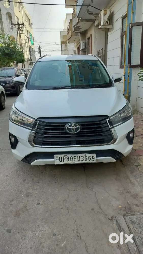 Sale Innova Crysta Urgent Money Problem White Colour