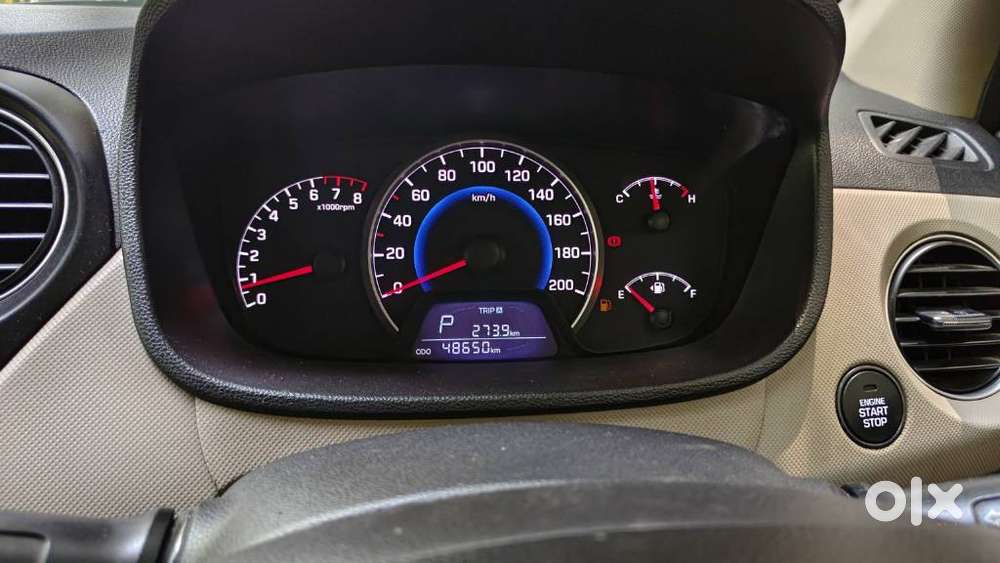 Hyundai Grand I10 2013-2016 At Sportz, 2014, Petrol