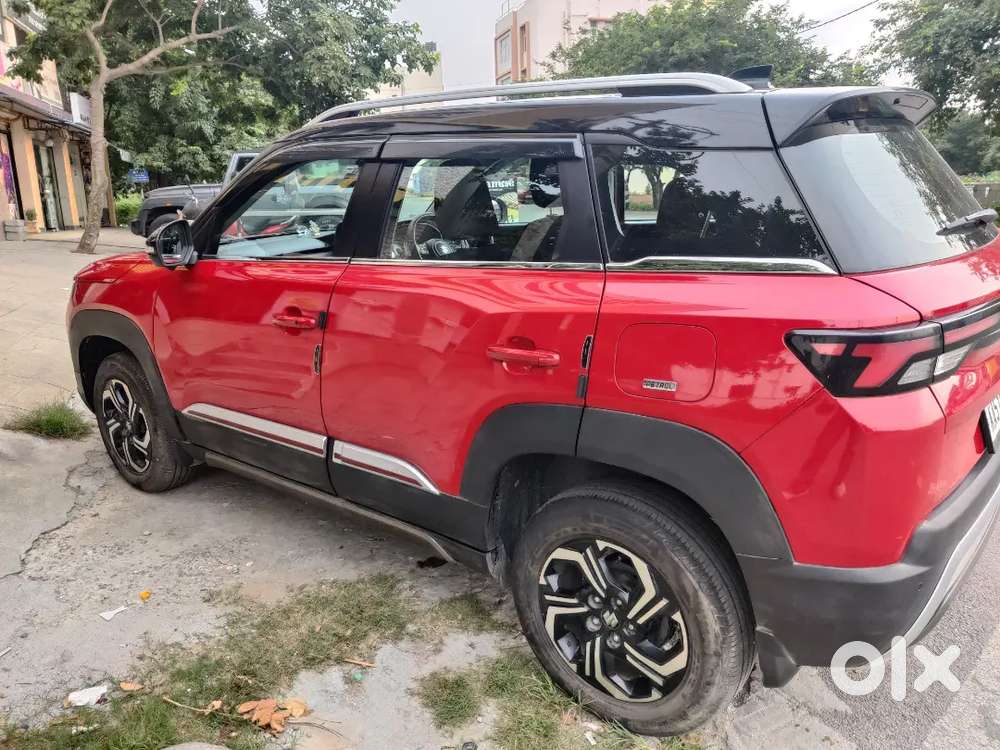 Pristinemaruti Suzuki Brezza Petrol 10500 Km Driven