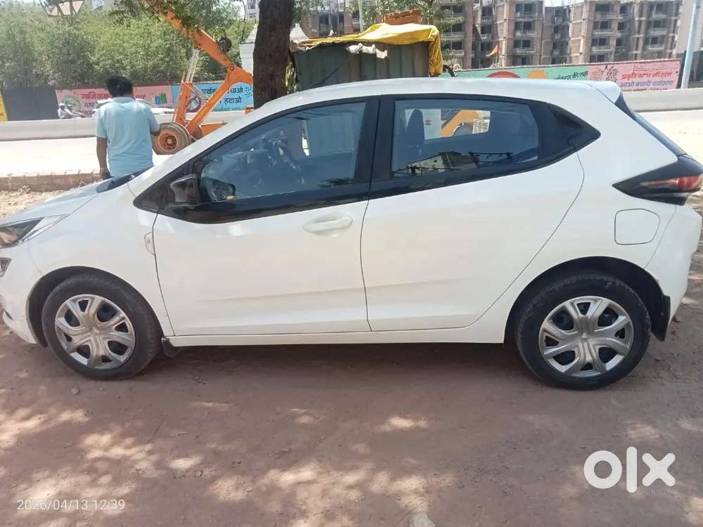 Tata Altroz 2020 Urgent Sale (negotiable Price)