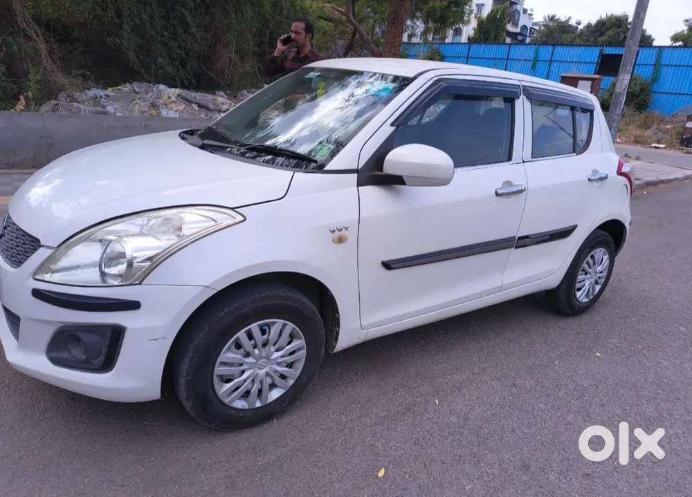 Maruti Suzuki Swift 2015 Lxi Petrol