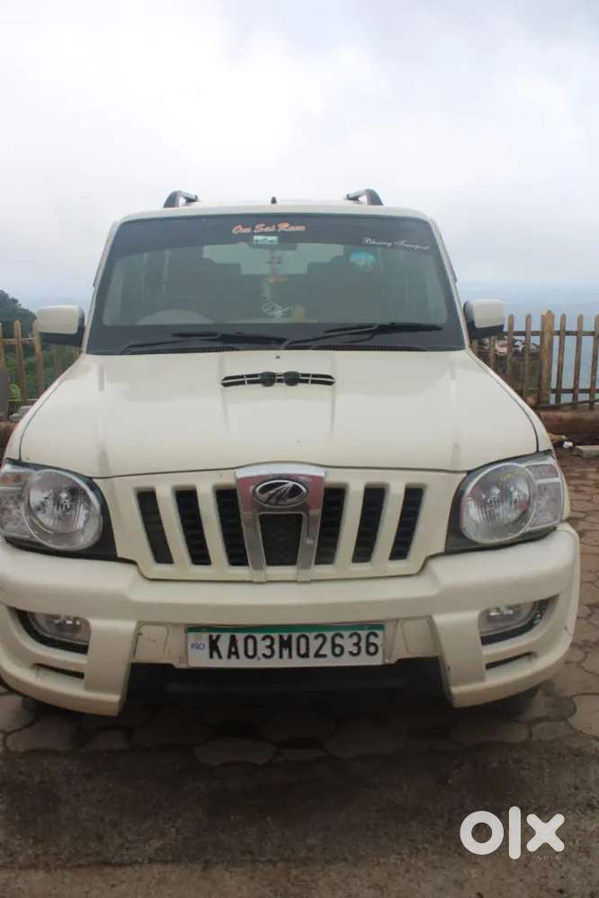 Mahindra Scorpio Classic 2012 Diesel Manual