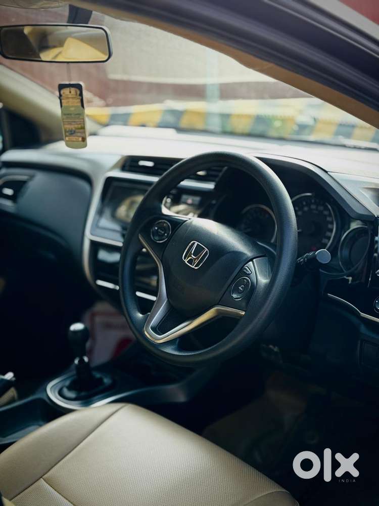 Honda City 1.5 V 5th Gen I-vtec Mt, 2018, Petrol