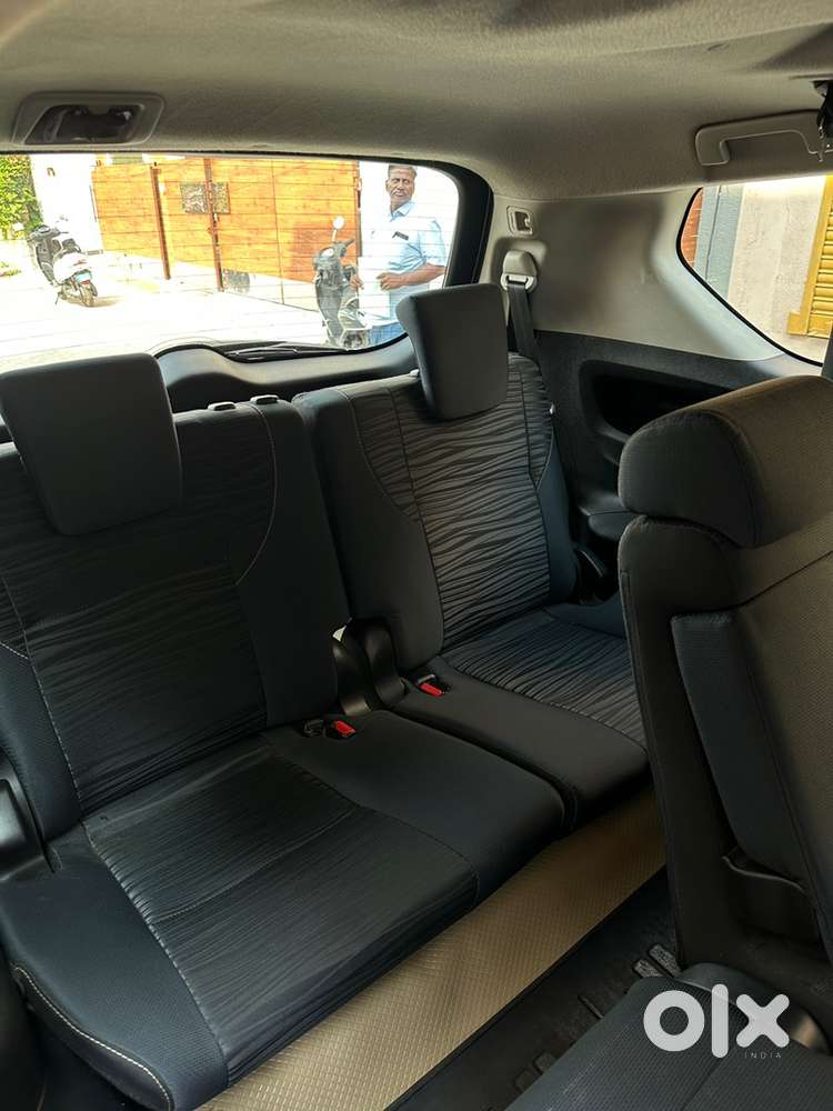 Toyota Innova Crysta 2019