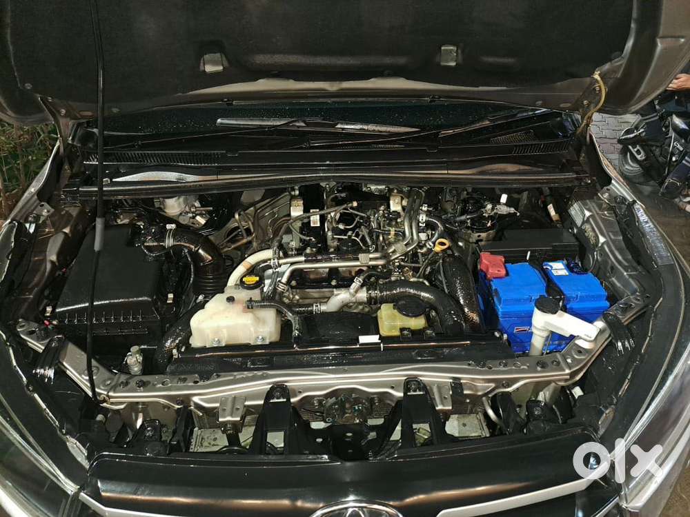 Toyota Innova Crysta