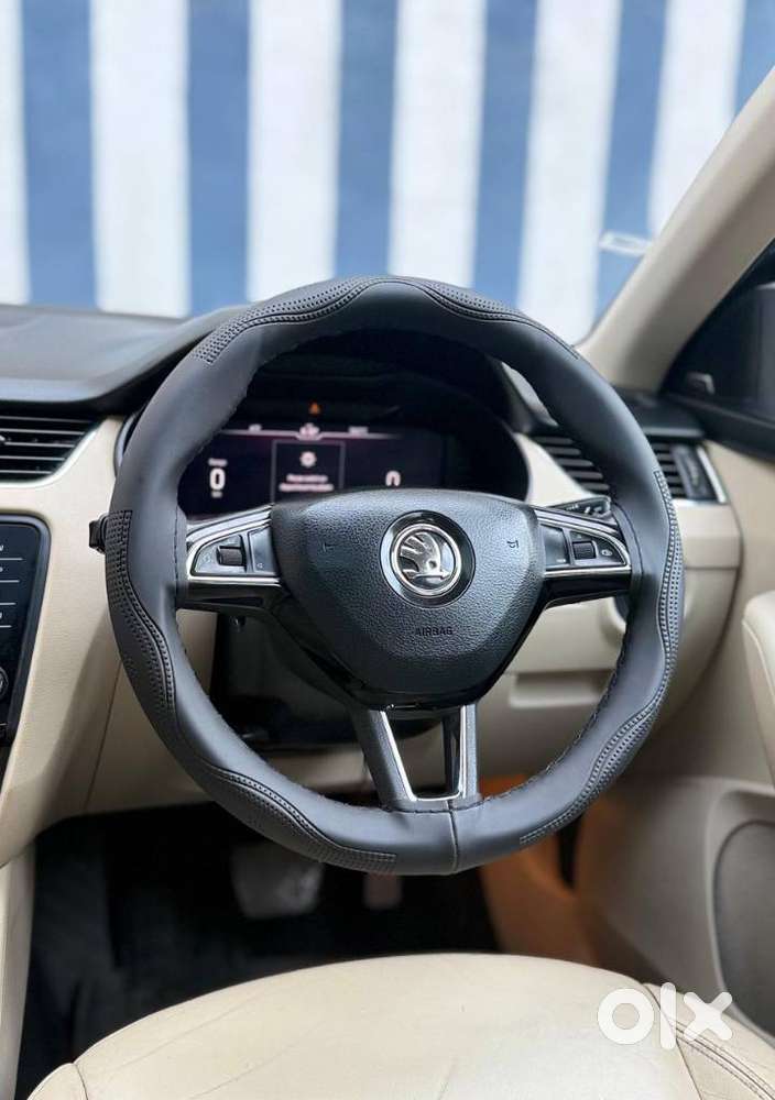 Skoda Octavia, 2019, Petrol