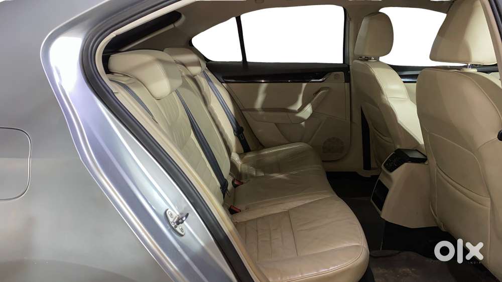 Skoda Octavia 1.8 Tsi Style Plus At, 2016, Petrol