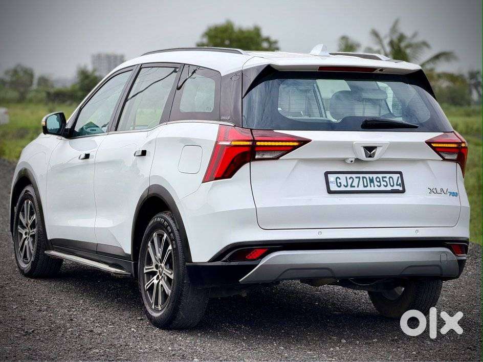 Mahindra Xuv700 2.2 Ax 7 Diesel At Luxury Pack Str Awd, 2021, Diesel