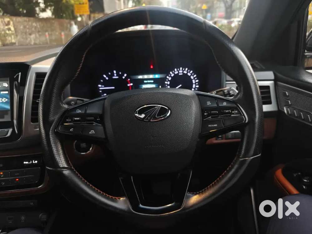Mahindra Alturas G4 2019 Diesel Well Maintained