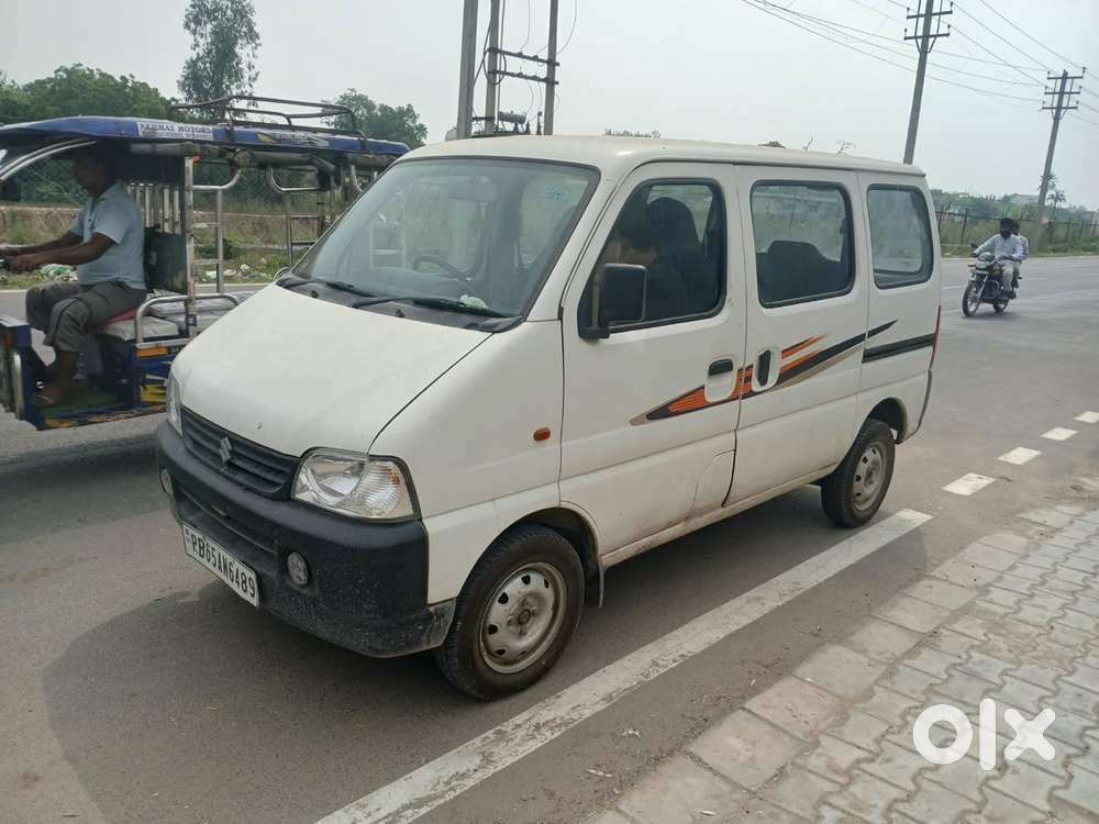 Maruti Suzuki Eeco 2017