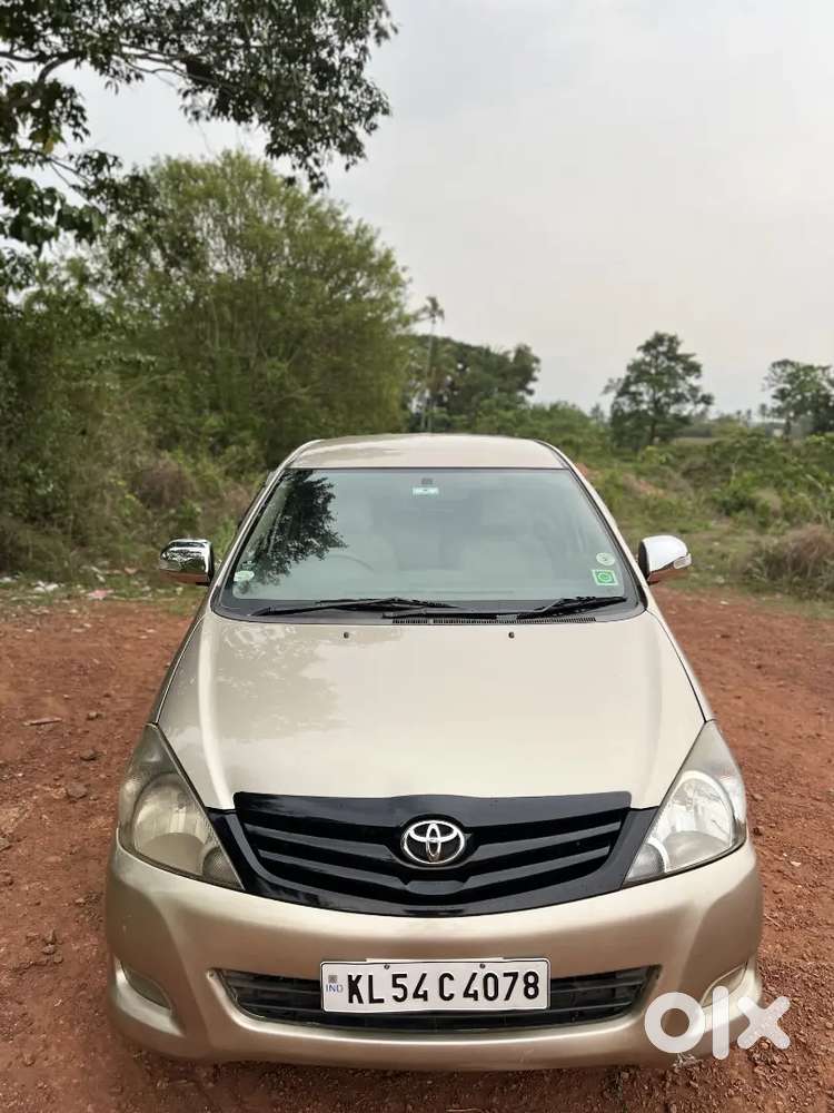 Toyota Innova 2012 Original Kerala