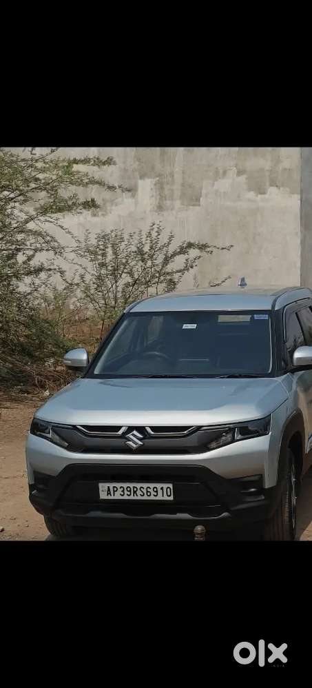 Maruti Suzuki Brezza 2023 Petrol Well Maintained