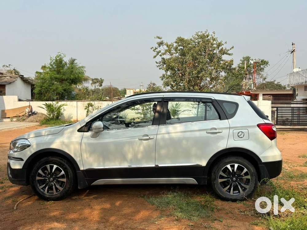 Maruti Suzuki S-cross 2022 Petrol Good Condition