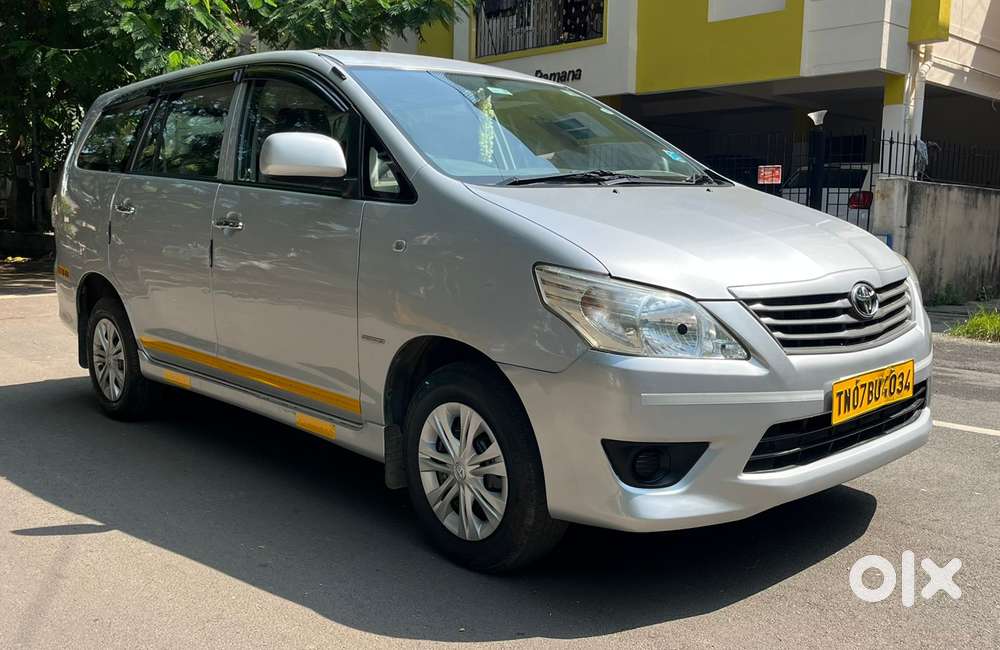 Toyota Innova 2.5 G (diesel) 8 Seater, 2013, Diesel