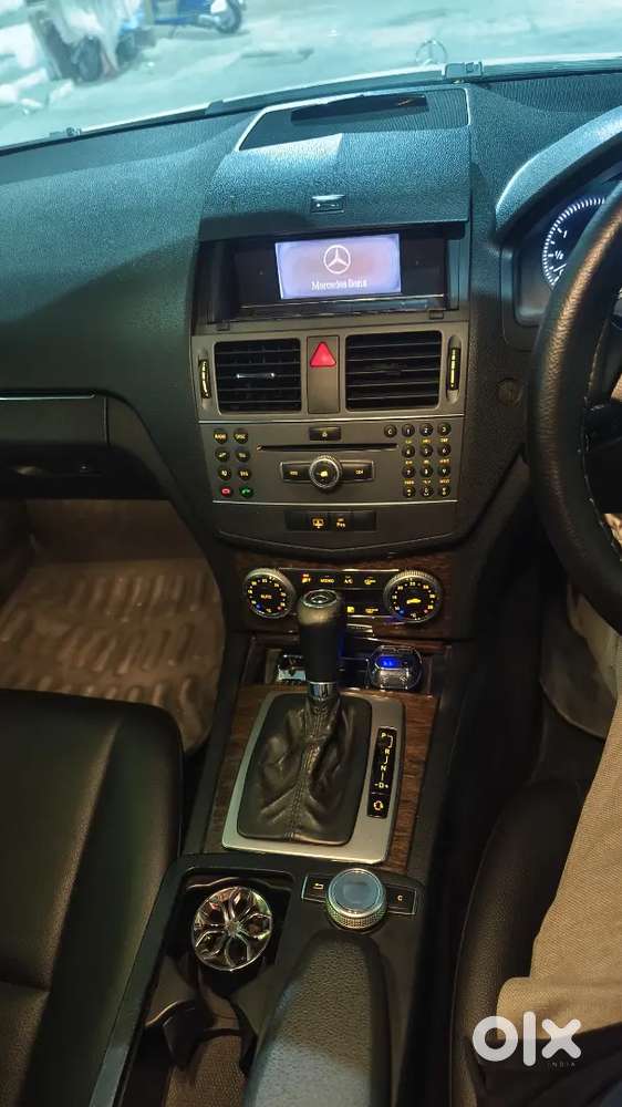 Mercedes-benz C-class 2011 Petrol Well Maintained
