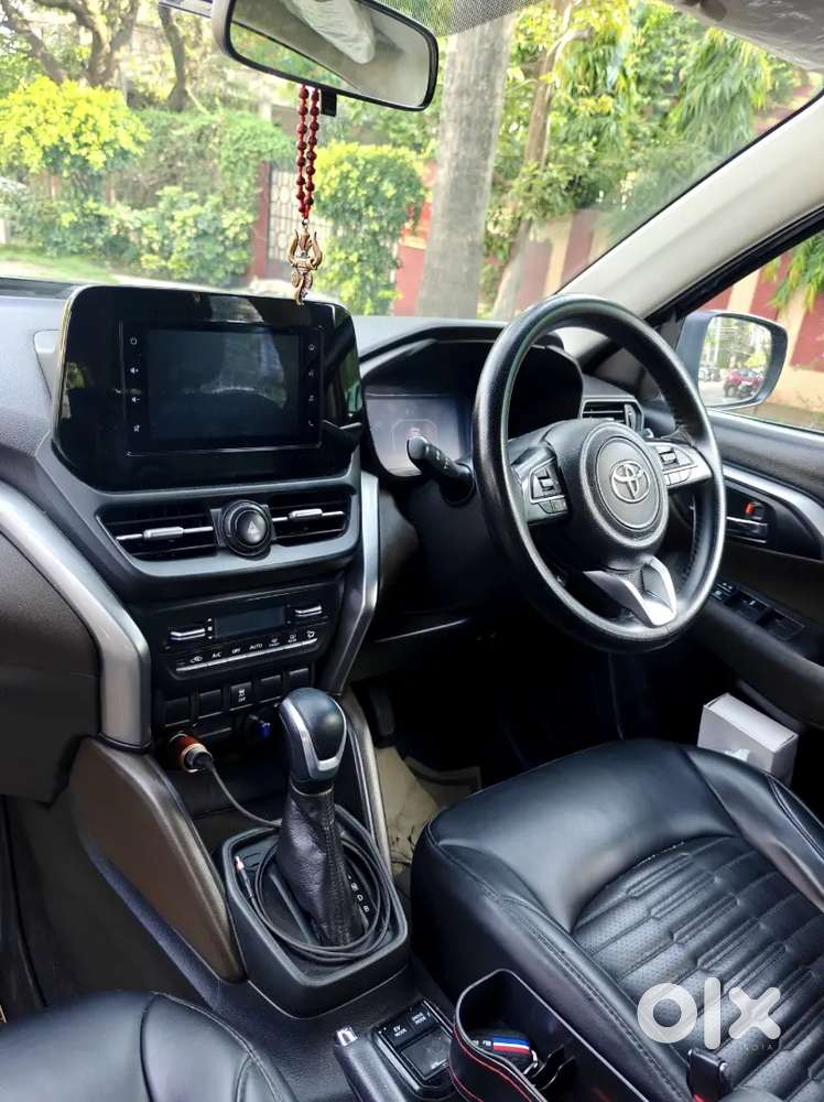 Toyota Hyryder Strong Hybrid Automatic–2023 Model - Prestine Condition