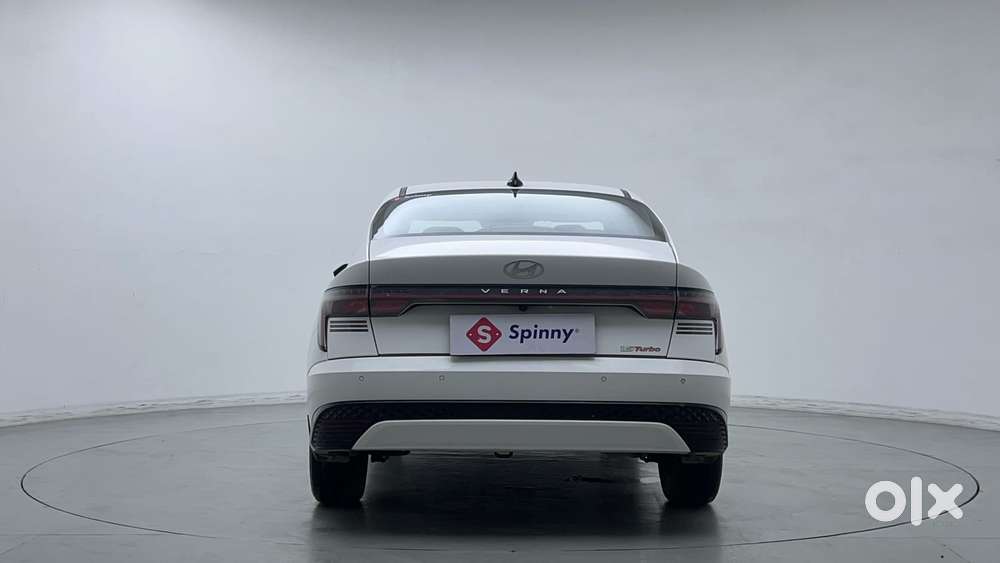 Hyundai Verna 1.5 Sx Turbo Petrol Mt, 2023, Petrol