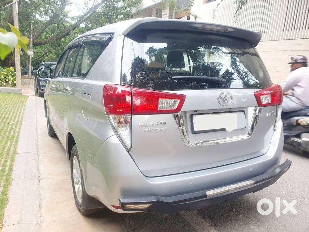 Toyota Innova Crysta 2.4 Vx Mt 8s, 2016, Diesel