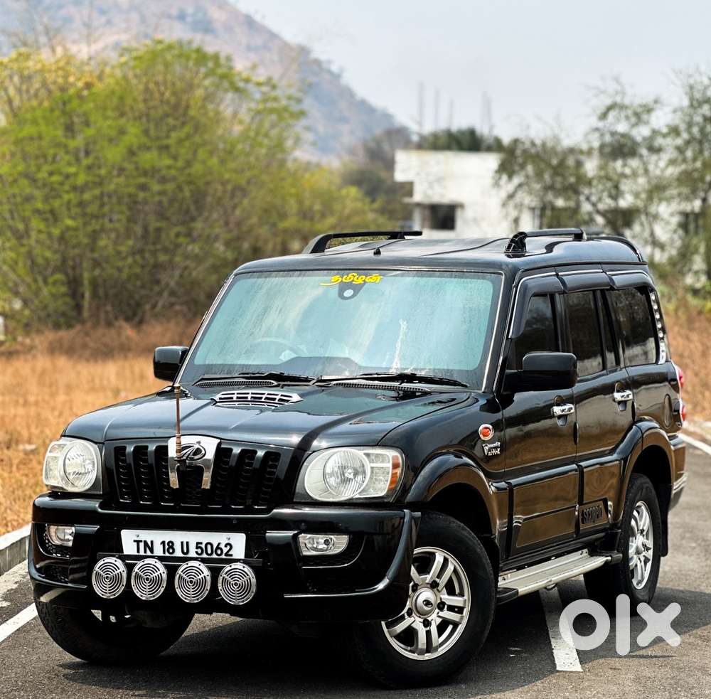 Mahindra Scorpio 2013 Diesel 100000 Km Driven