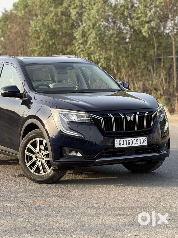 Mahindra Xuv700 2.0 Ax 7 Petrol Mt Str, 2021, Petrol