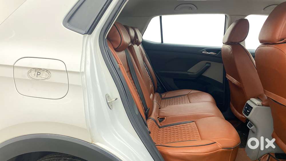 Skoda Kushaq 1.0 Tsi Ambition, 2022, Petrol