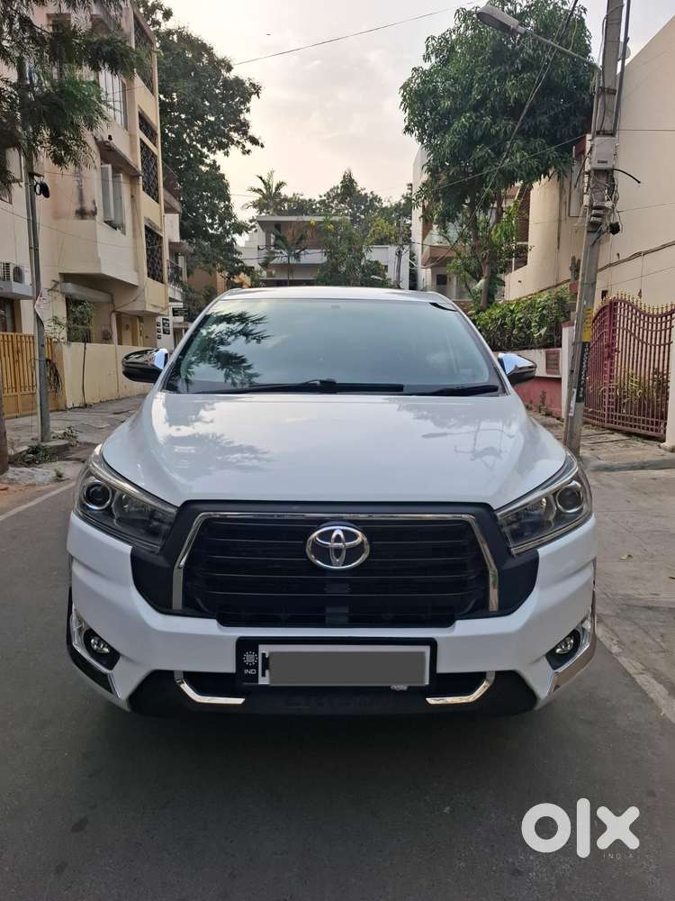 Toyota Innova Crysta 2.8 Gx At, 2020, Diesel