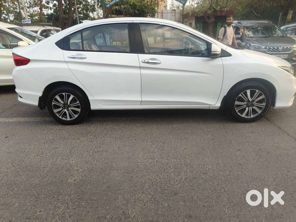 Honda City V At Exclusive, 2019, Petrol