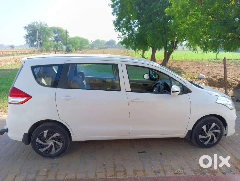 Maruti Suzuki Ertiga 2017 Diesel 95000 Km Driven