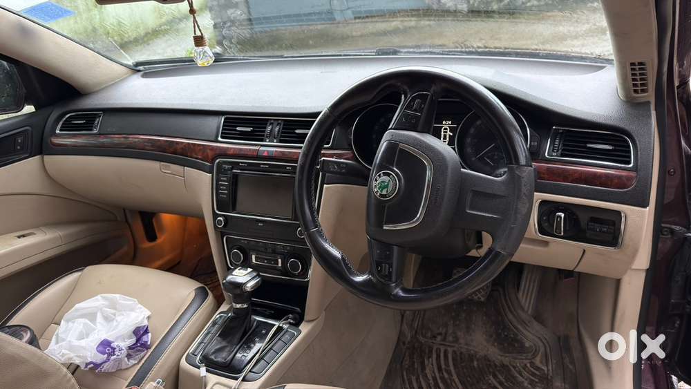 Skoda Superb Diesel 2011