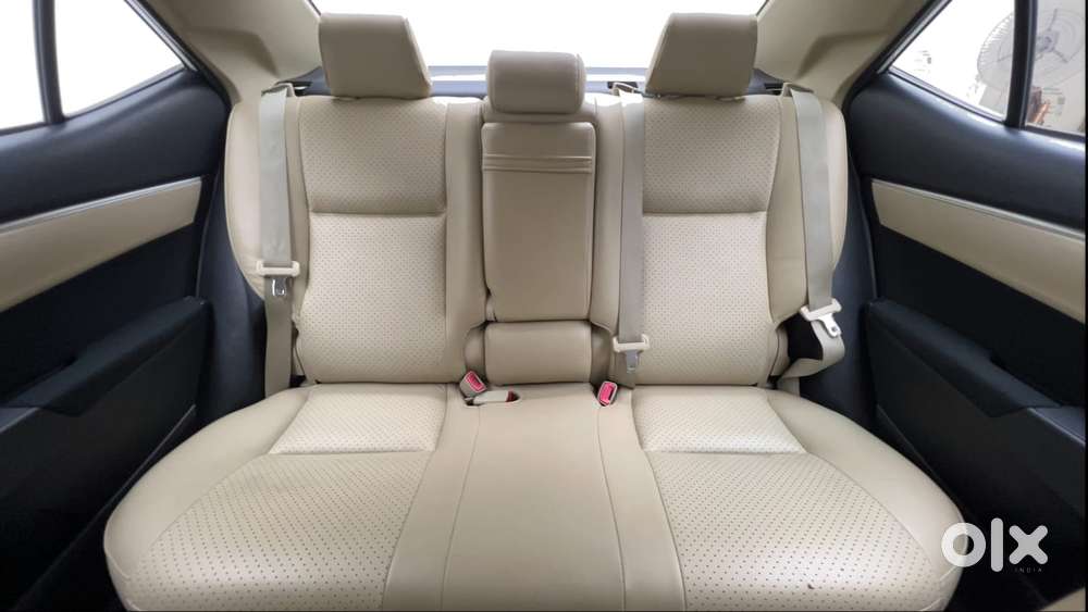 Toyota Corolla Altis 1.8 G, 2015, Petrol