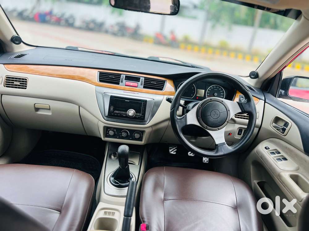 Mitsubishi Cedia Sports, 2013, Petrol