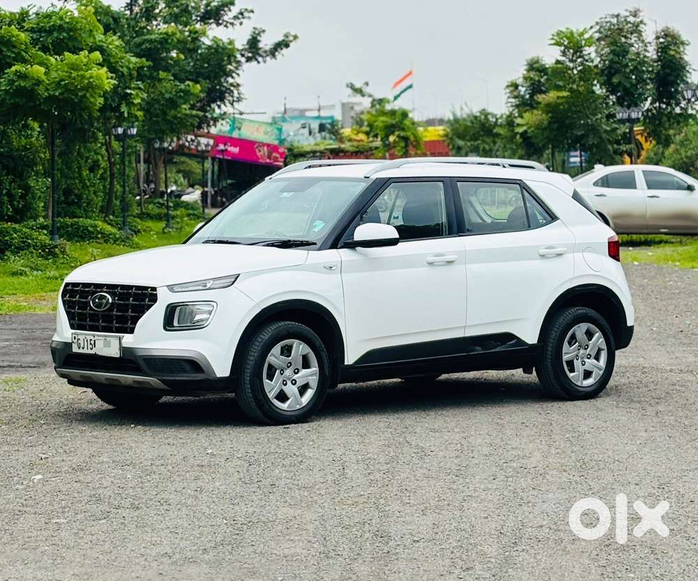 Hyundai Venue S Turbo, 2019, Petrol