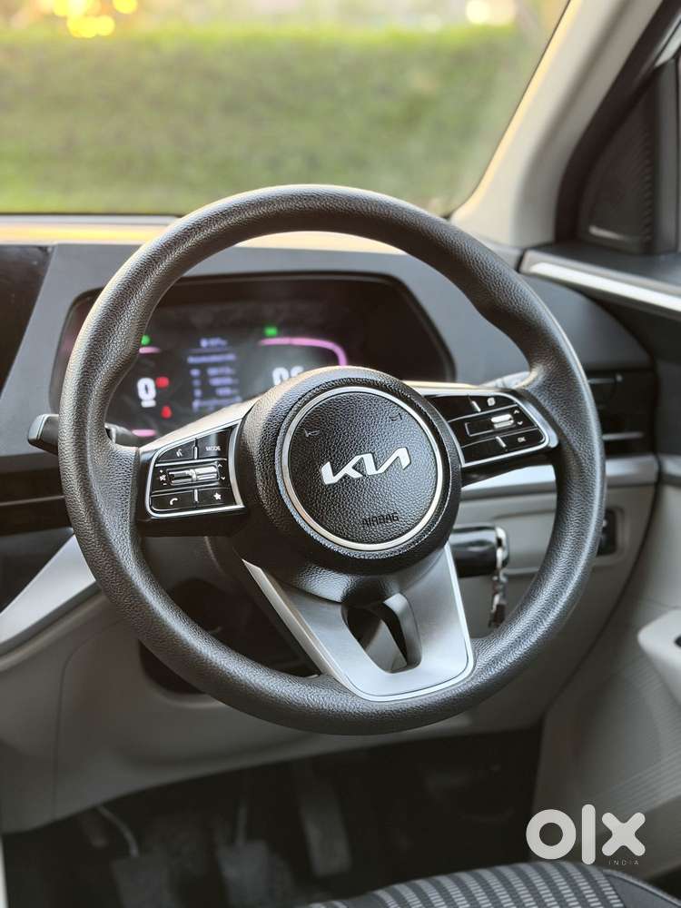 Kia Carens 1.5 Prestige 7 Str, 2024, Petrol