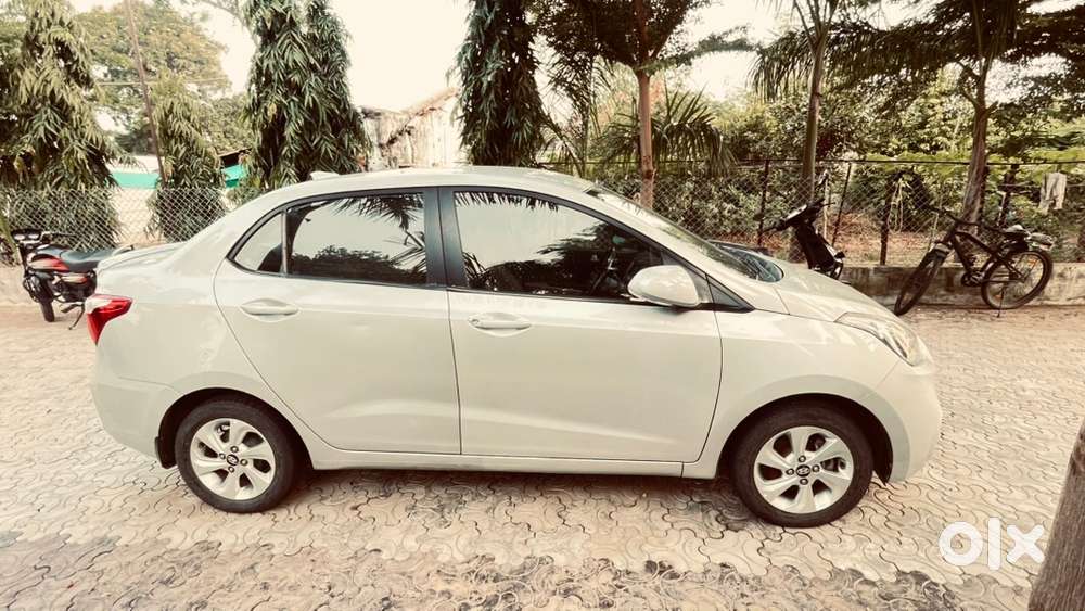 Hyundai Xcent Manual 2018