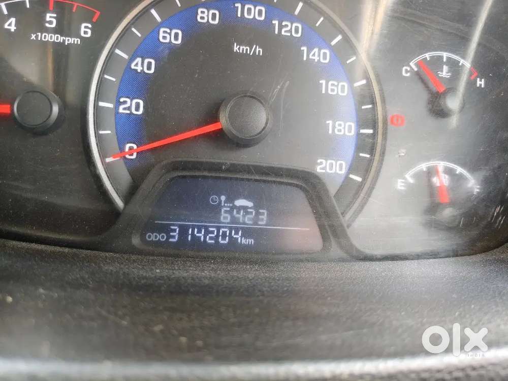 All Documents Running, Hyundai Xcent 2016 Diesel Well Maintained