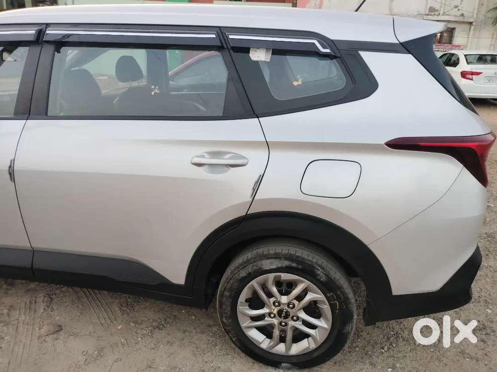 Kia Carens G 2023