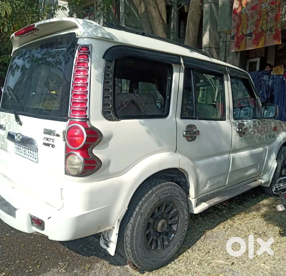 Mahindra Scorpio Classic 2015