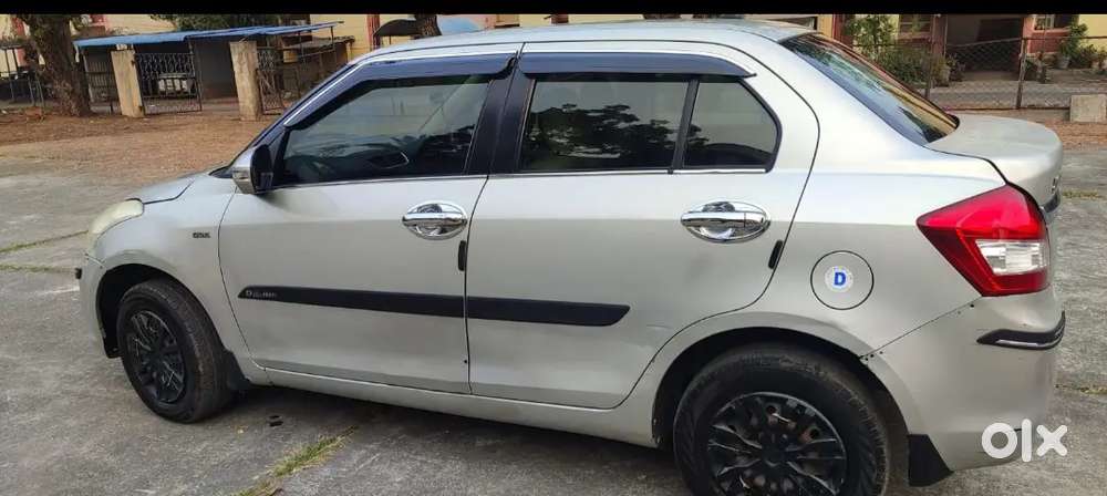 Maruti Suzuki Dzire 2017 Diesel 100010 Km Driven